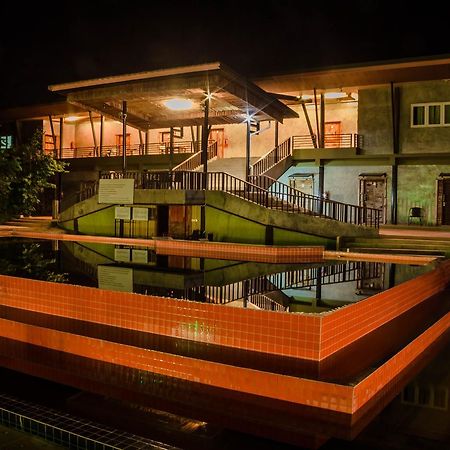 The Riverpool Resort And Spa Kanchanaburi Ngoại thất bức ảnh