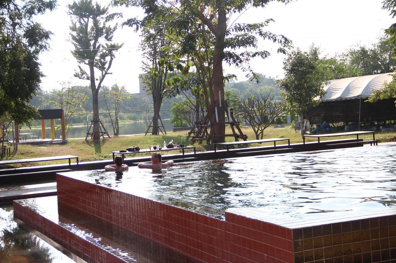 The Riverpool Resort And Spa Kanchanaburi Ngoại thất bức ảnh