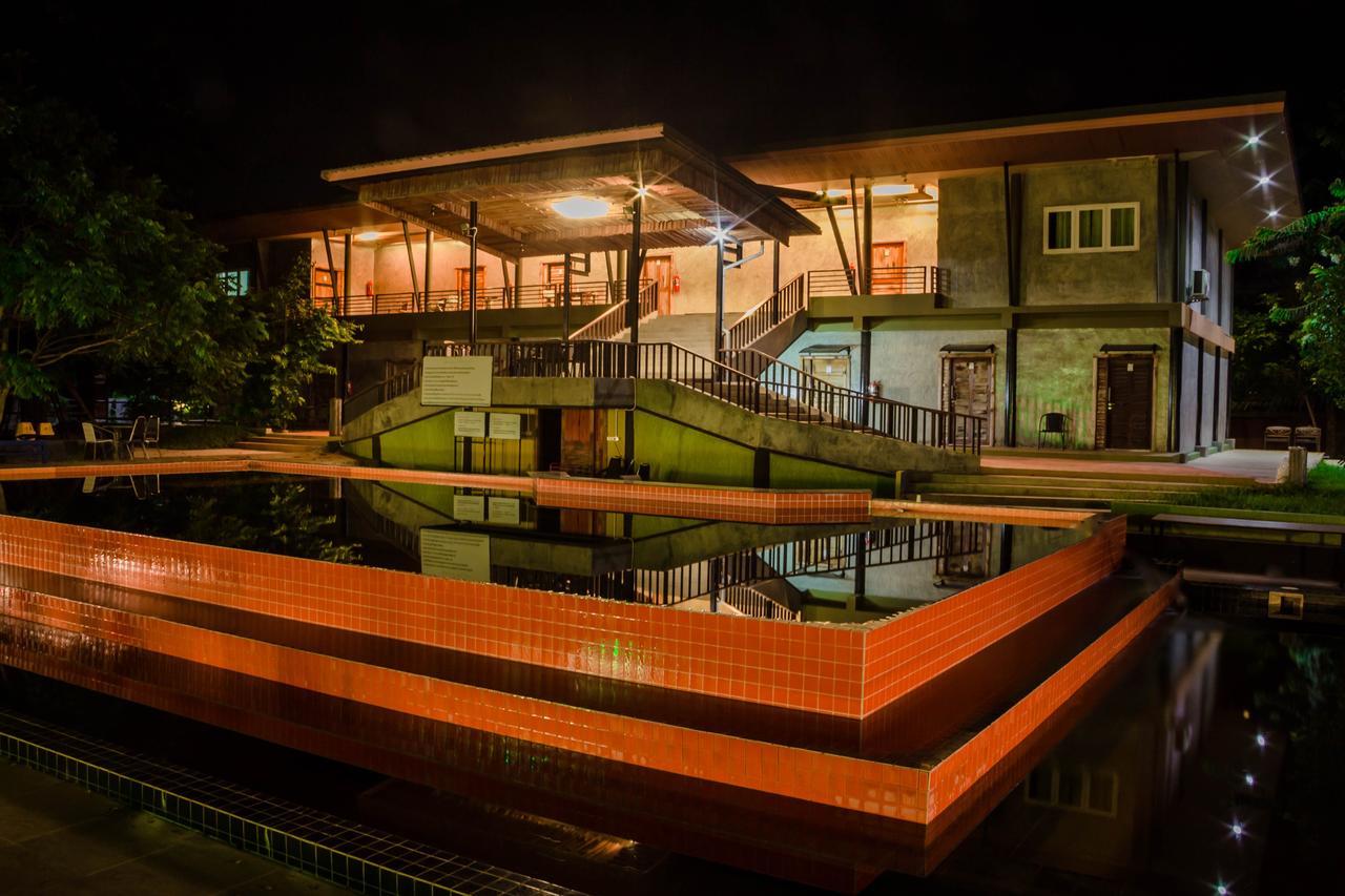 The Riverpool Resort And Spa Kanchanaburi Ngoại thất bức ảnh