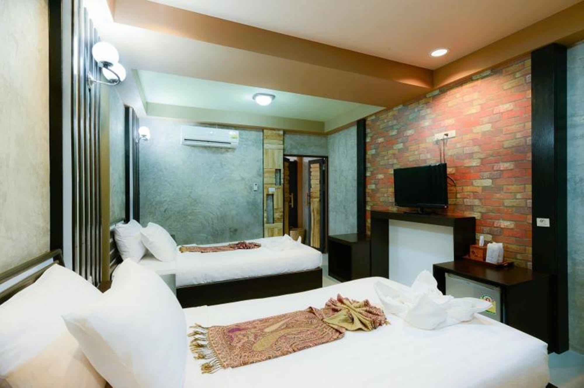 The Riverpool Resort And Spa Kanchanaburi Ngoại thất bức ảnh
